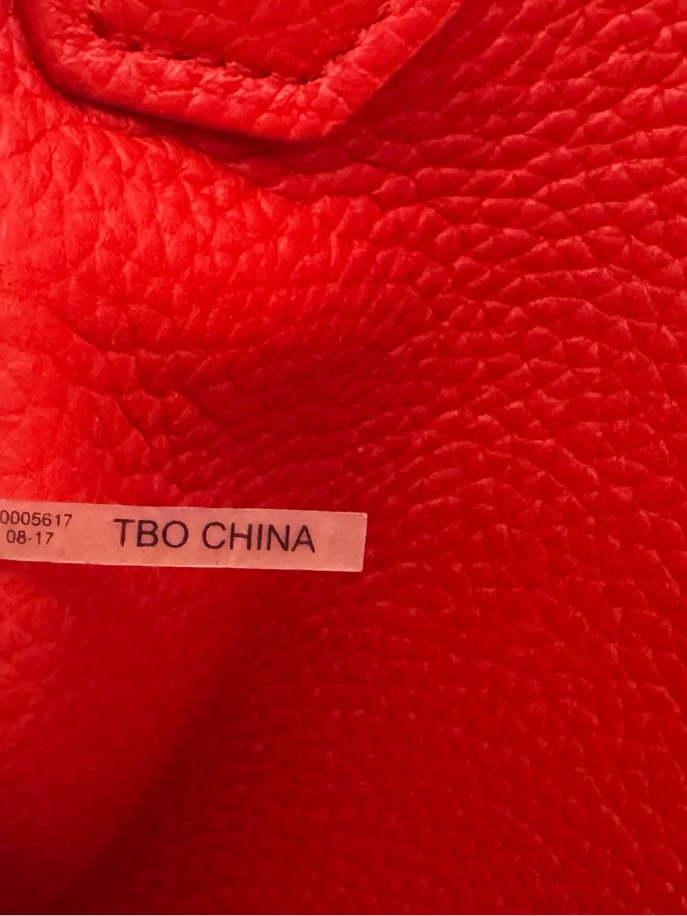 Tory Burch Perry Tote In Red Pebbled Leather